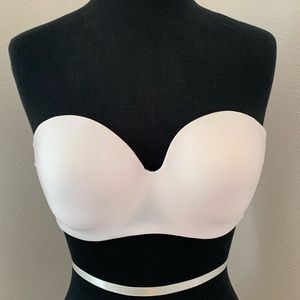 Emporio Armani Strapless Push-up Bra